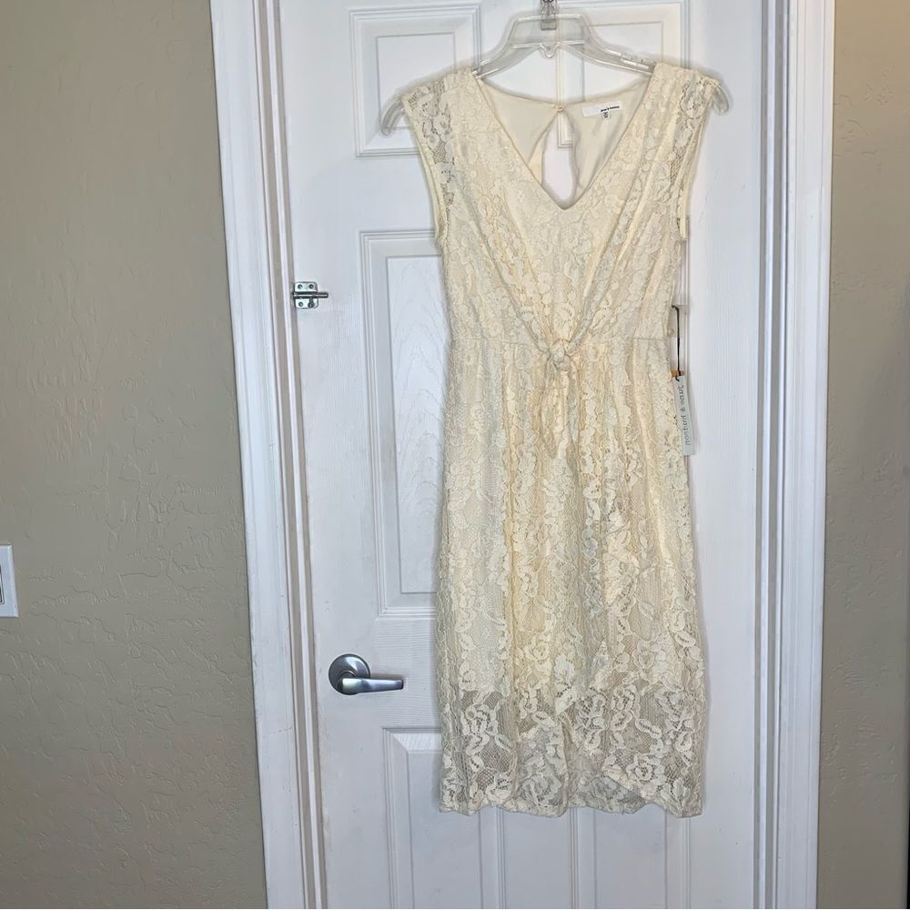 JUNE & HUDSON IVORY HI LOW SLEEVELESS LACE DRESS Size Medium